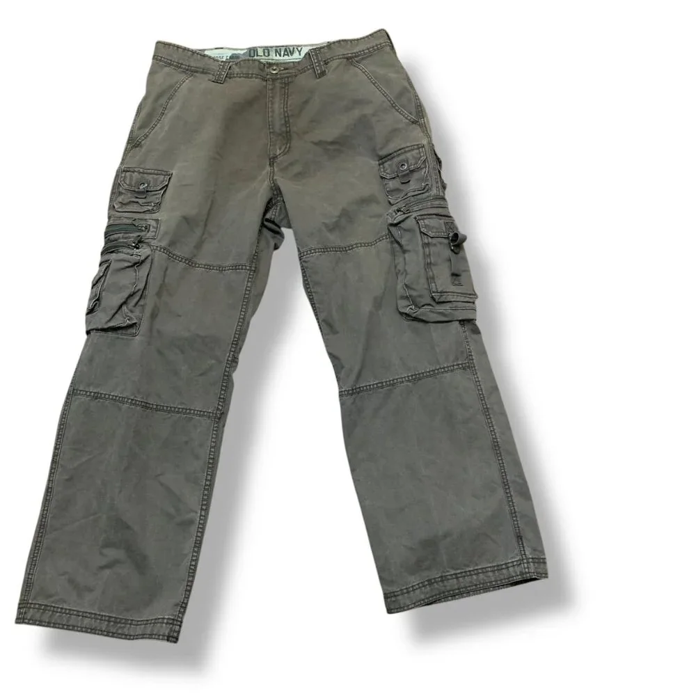 Old Navy Mena Gray Cargo Pants Multiple Pockets Relaxed Fit Sz 34.5 100% Cotton‎
